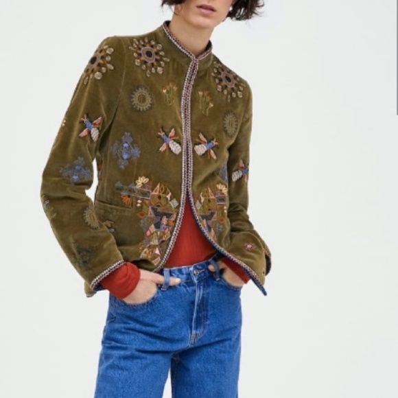 ZARA TRINNY MOSS GREEN EMBROIDERED FLORAL VELVET BOHO BLAZER JACKET Size… - Picture 2 of 16